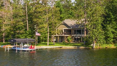 4043 Island View Trail