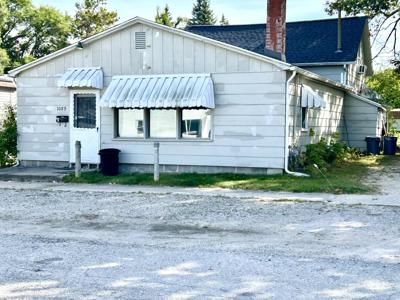 1089 Dettloff Street