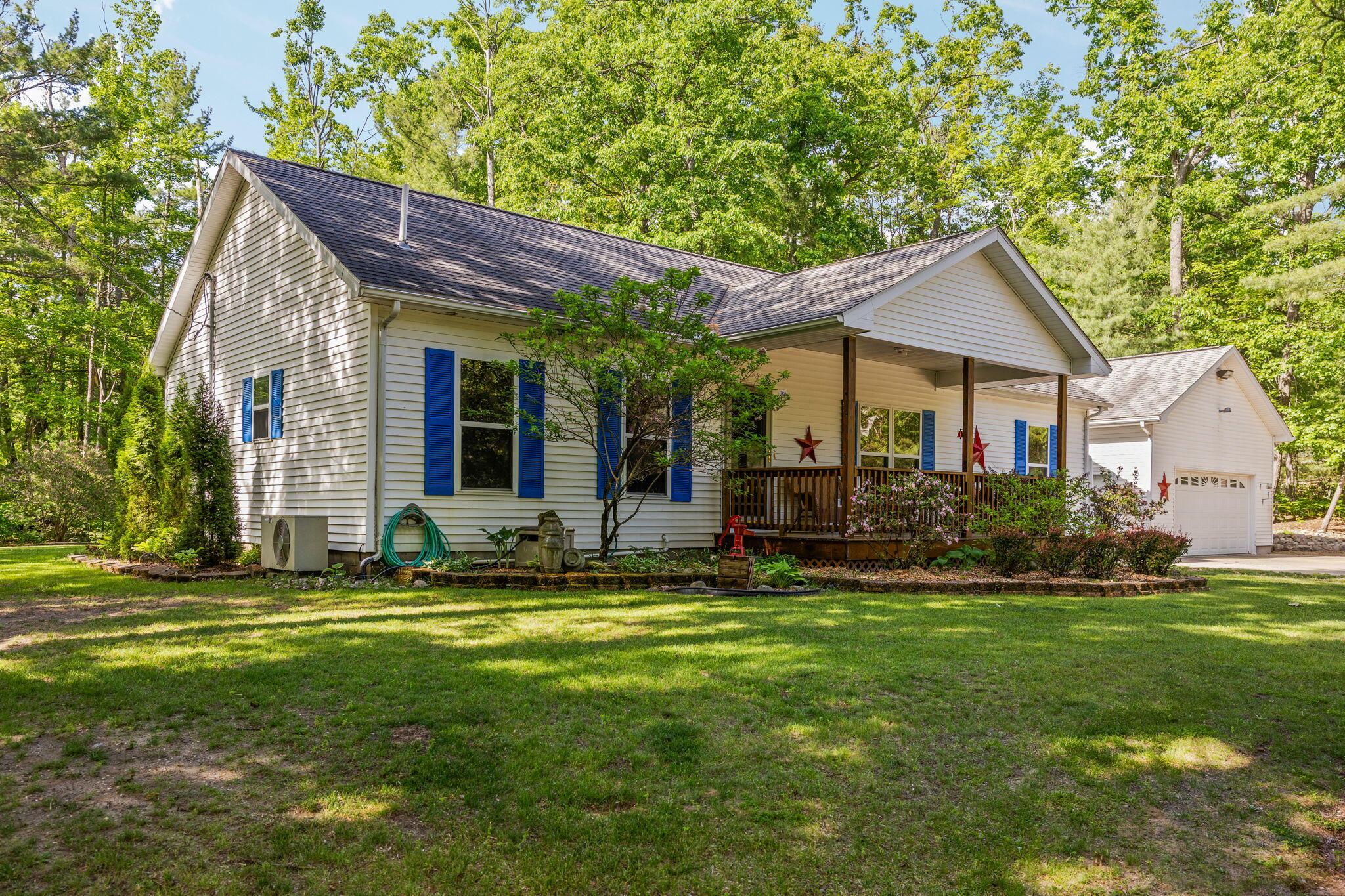 Image 4: 10-web-or-mls-CAG_4895
