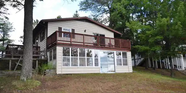 5280 Woodridge Road