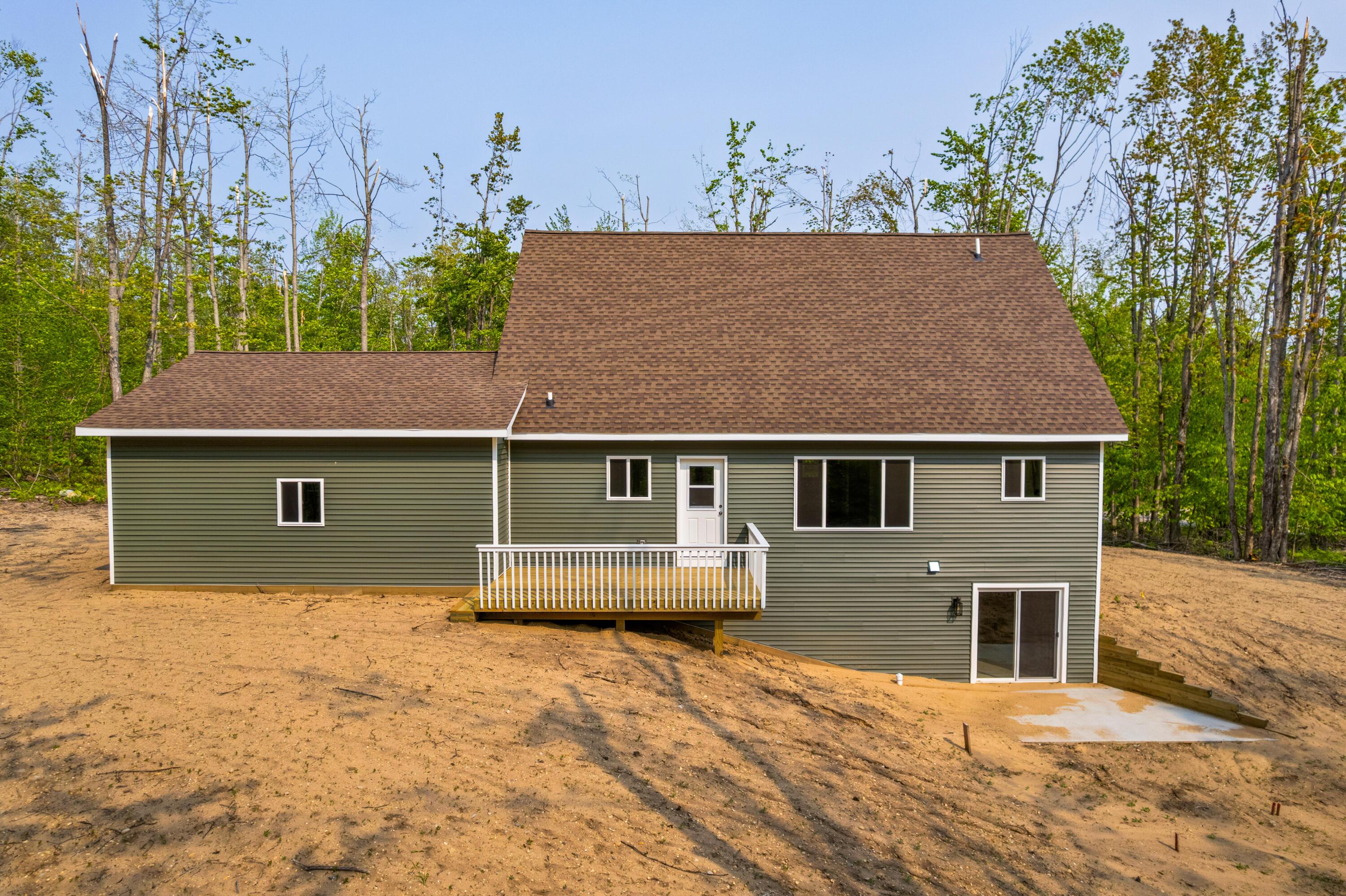 Image 3: Back of House