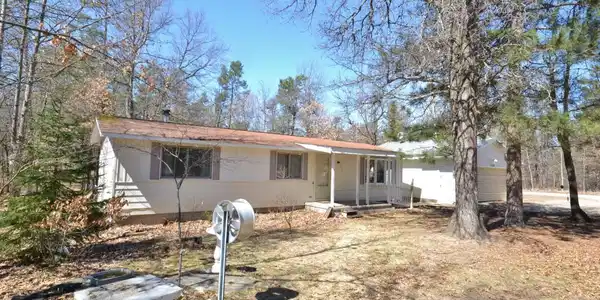 5393 SPRUCE Drive