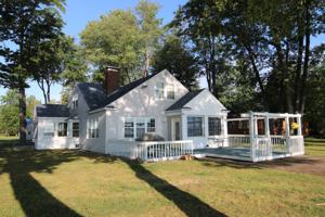 2006 Winifred Street