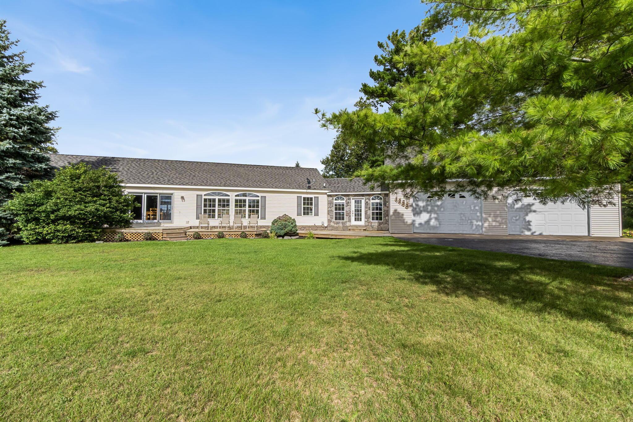 Image 4: 1232 Lofgren Shores Dr