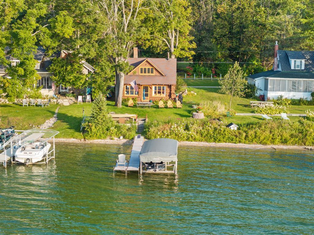 Image 3: DJI_20250910083605_0010_D