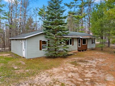 6851 Newago Trail