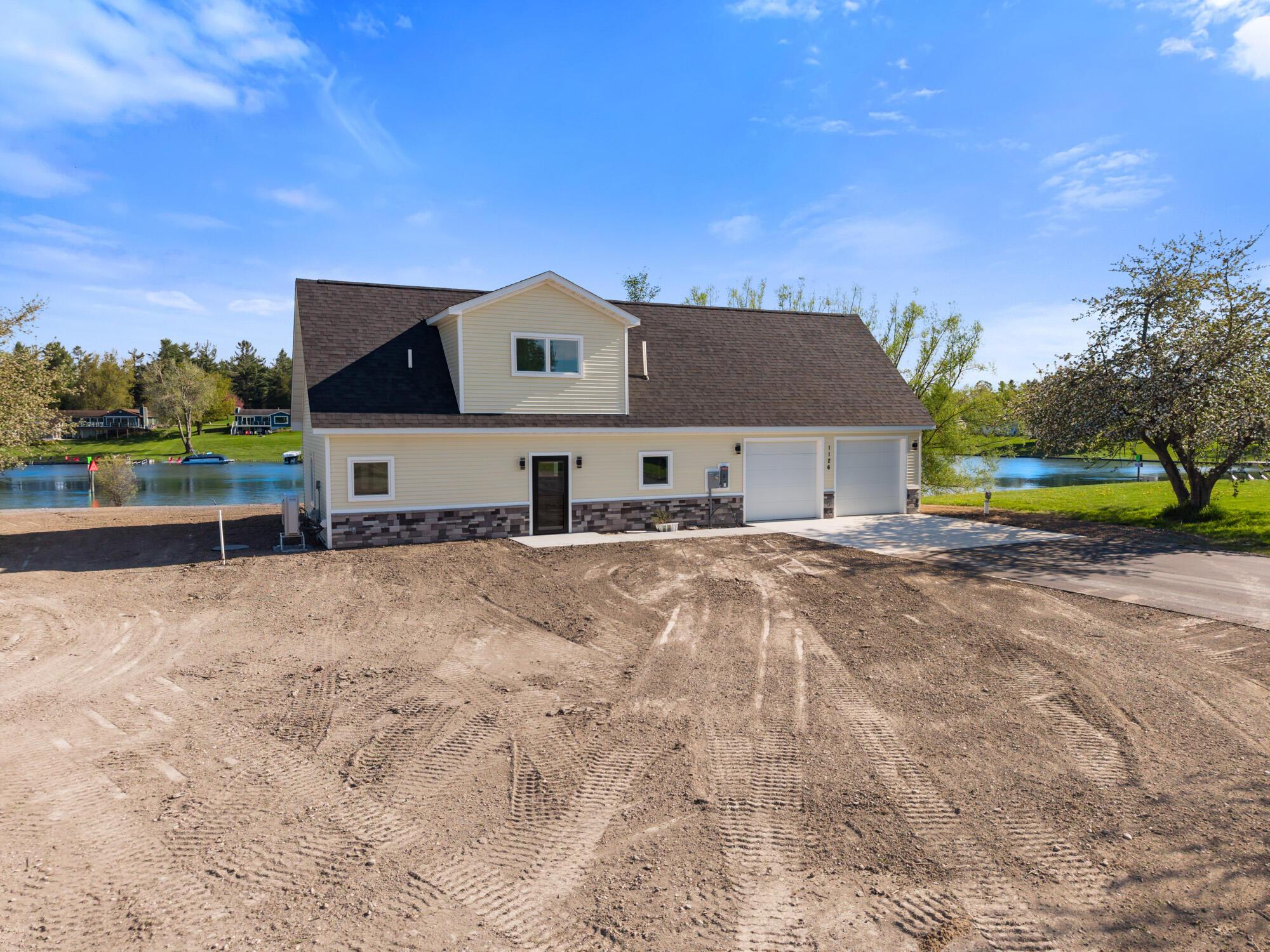 Image 2: DJI_20260526175711_0115_D