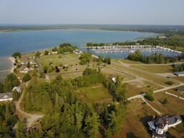 00 Lofgren Shores Drive