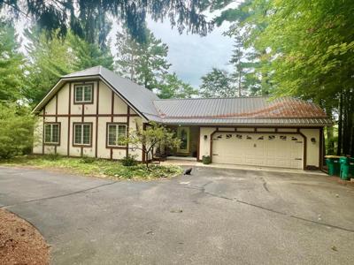 1362 Esther Court