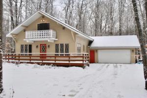 6863 Whispering Pines Drive