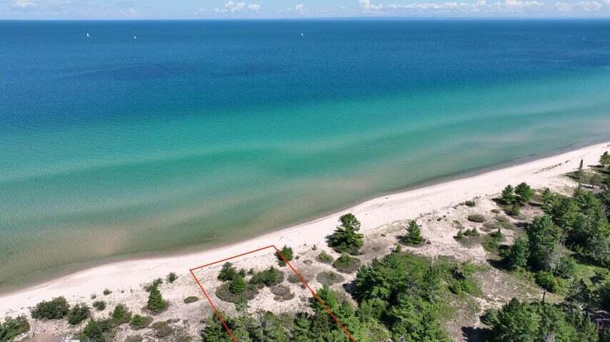 Image 1: Sand Bay 3