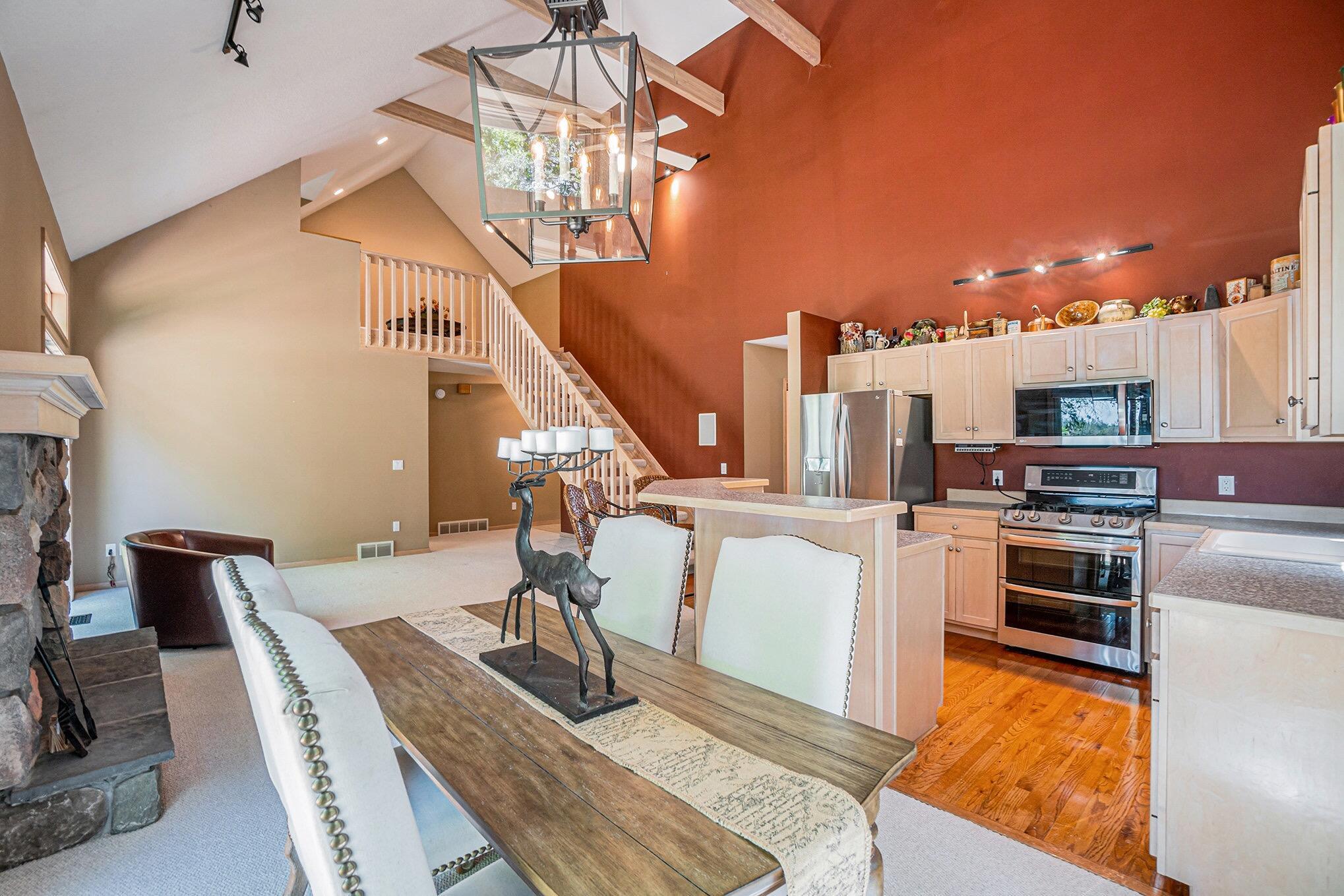 Image 3: Great Room