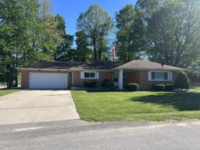 101 Grayling Avenue