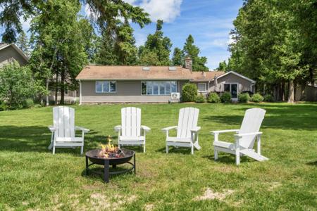 4733 E Burt Lake Road