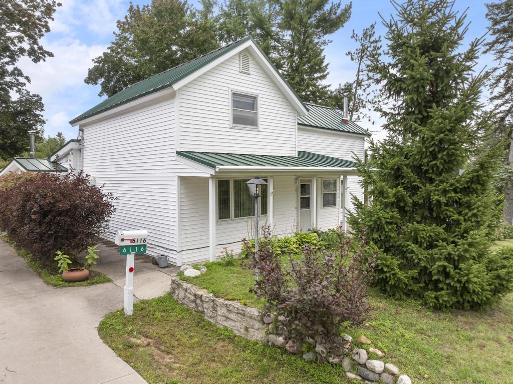 Image 2: DJI_20250908105733_0083_D