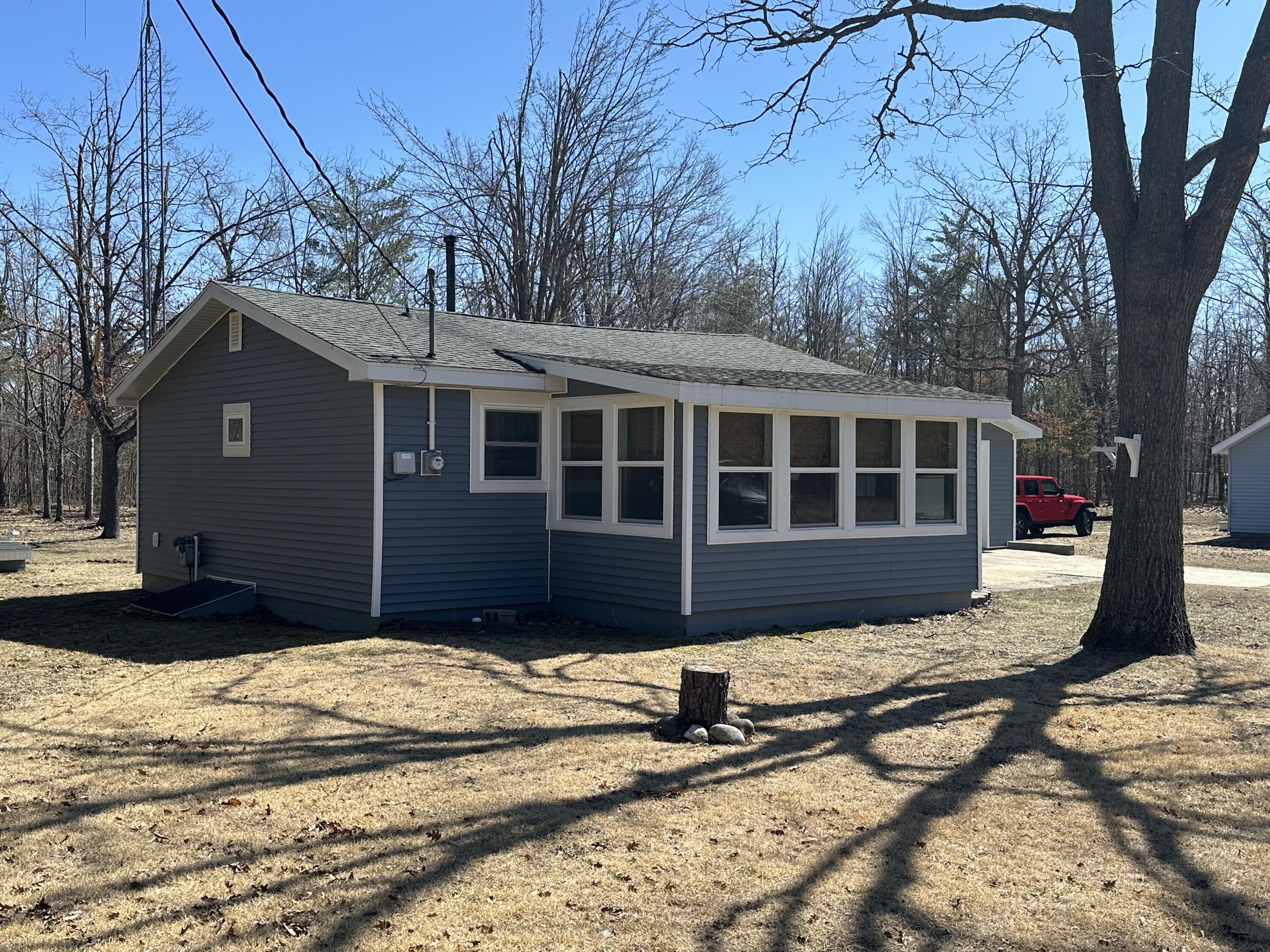 Image 3: Photo Apr 11 2025, 1 31 09 PM