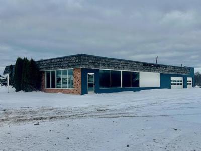 10768 N Straits Highway