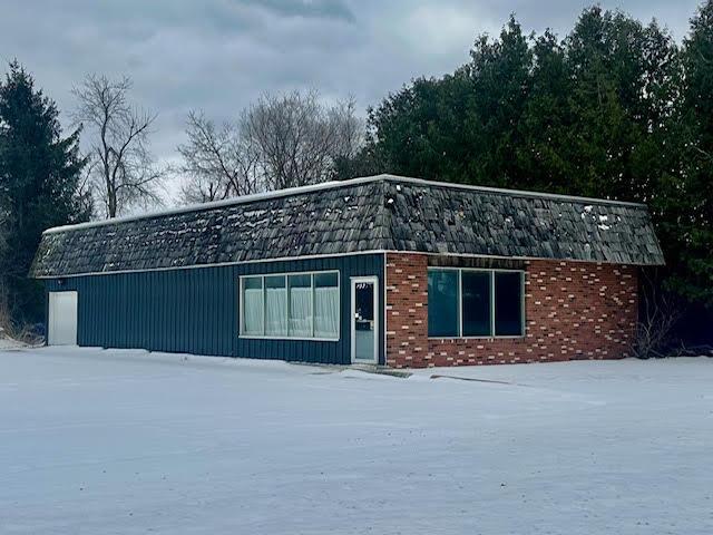 Image 2: South Building