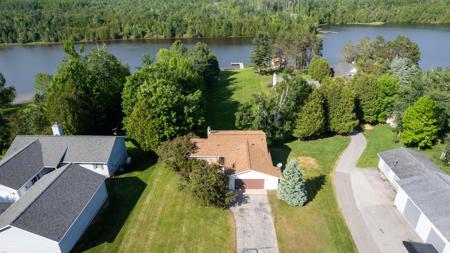 8658 W Black Lane