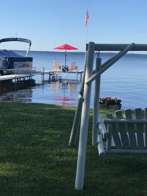 Image 2: Lakefront