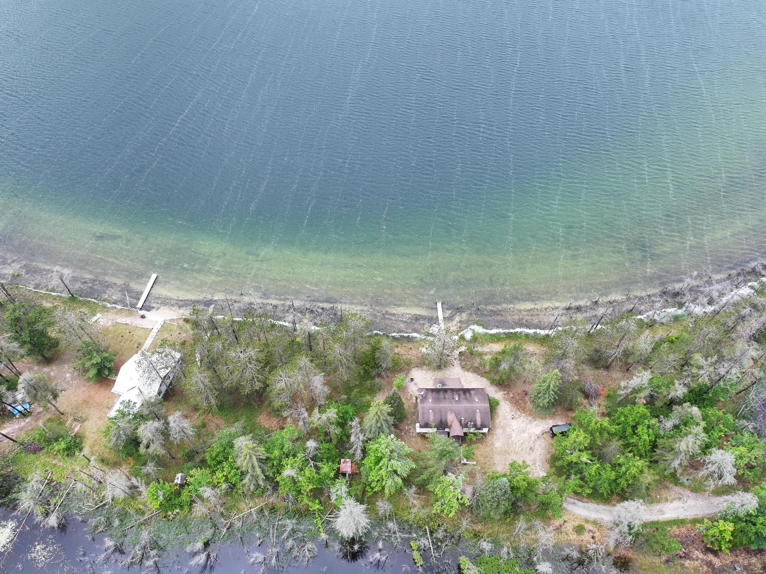 Image 3: 448 Ft of Frontage
