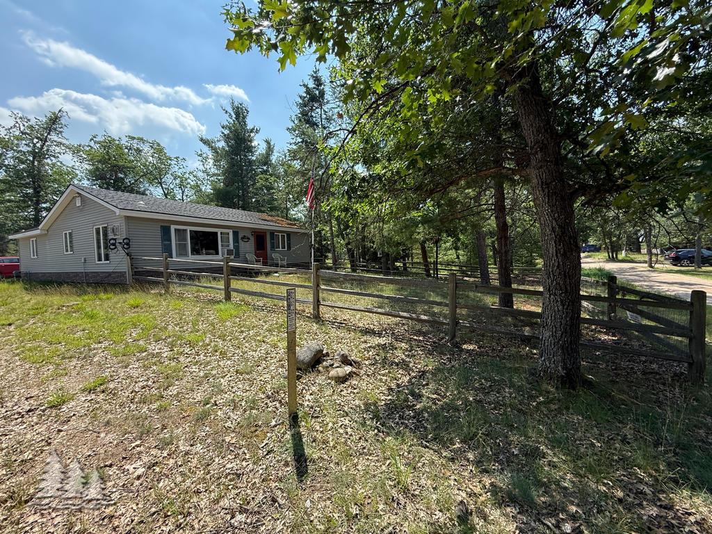 Image 3: Smith Summer3