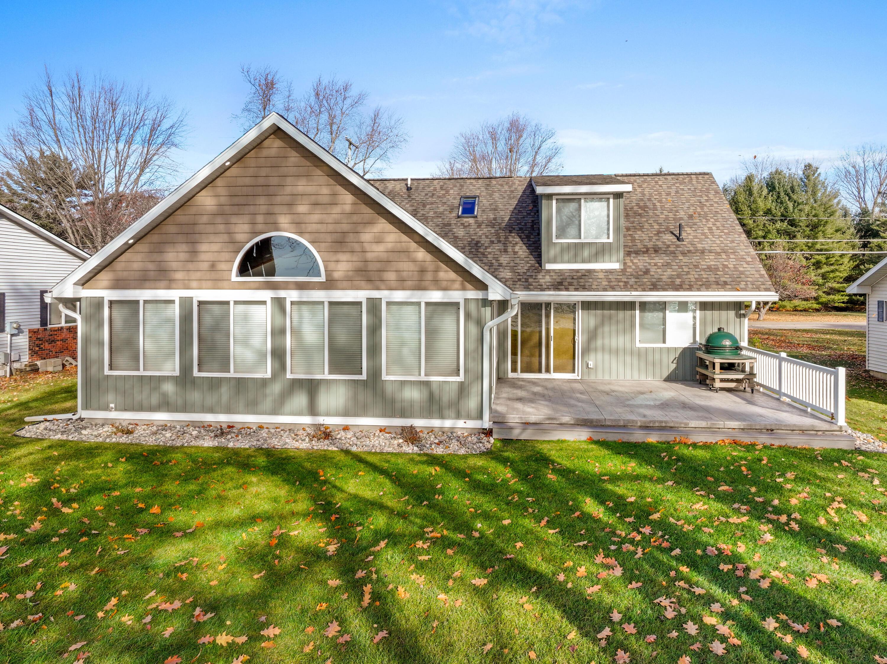 Image 4: DJI_20251124121924_0838_D