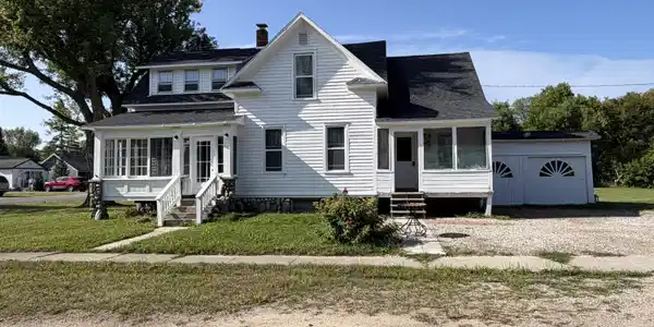 300 S D Street