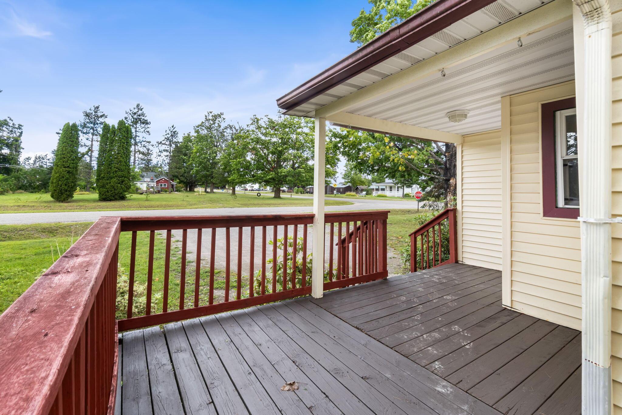 Image 4: 4-web-or-mls-DSC09053