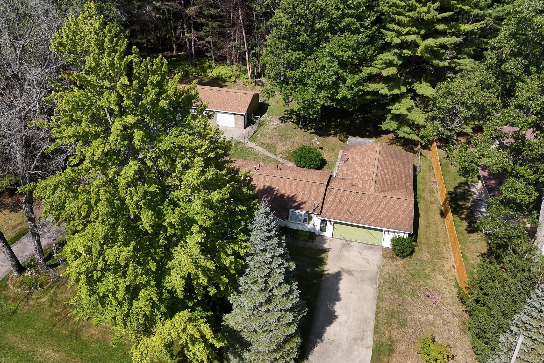 Image 4: 6771 Clearbrook Dr_39