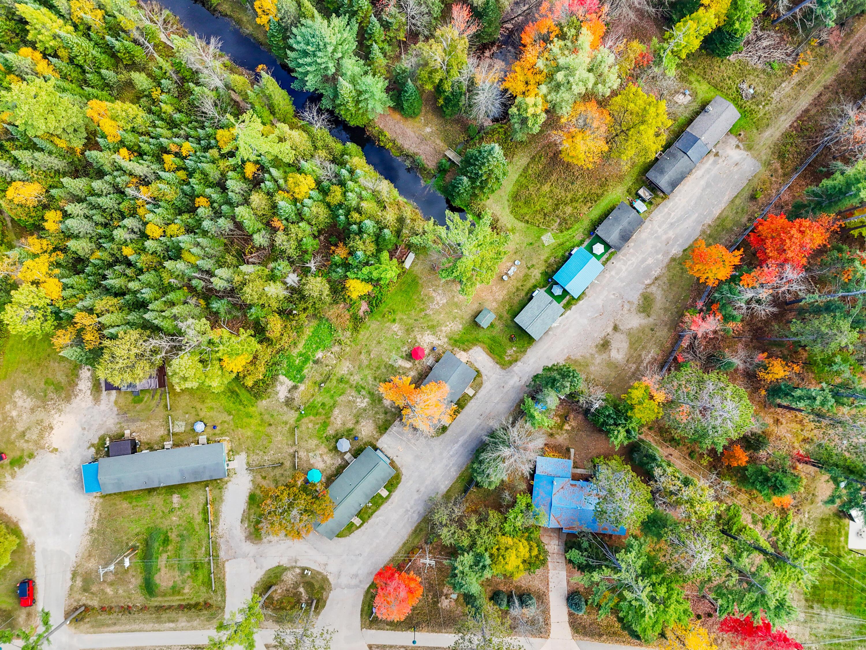 Image 4: DJI_20251011140442_0484_D