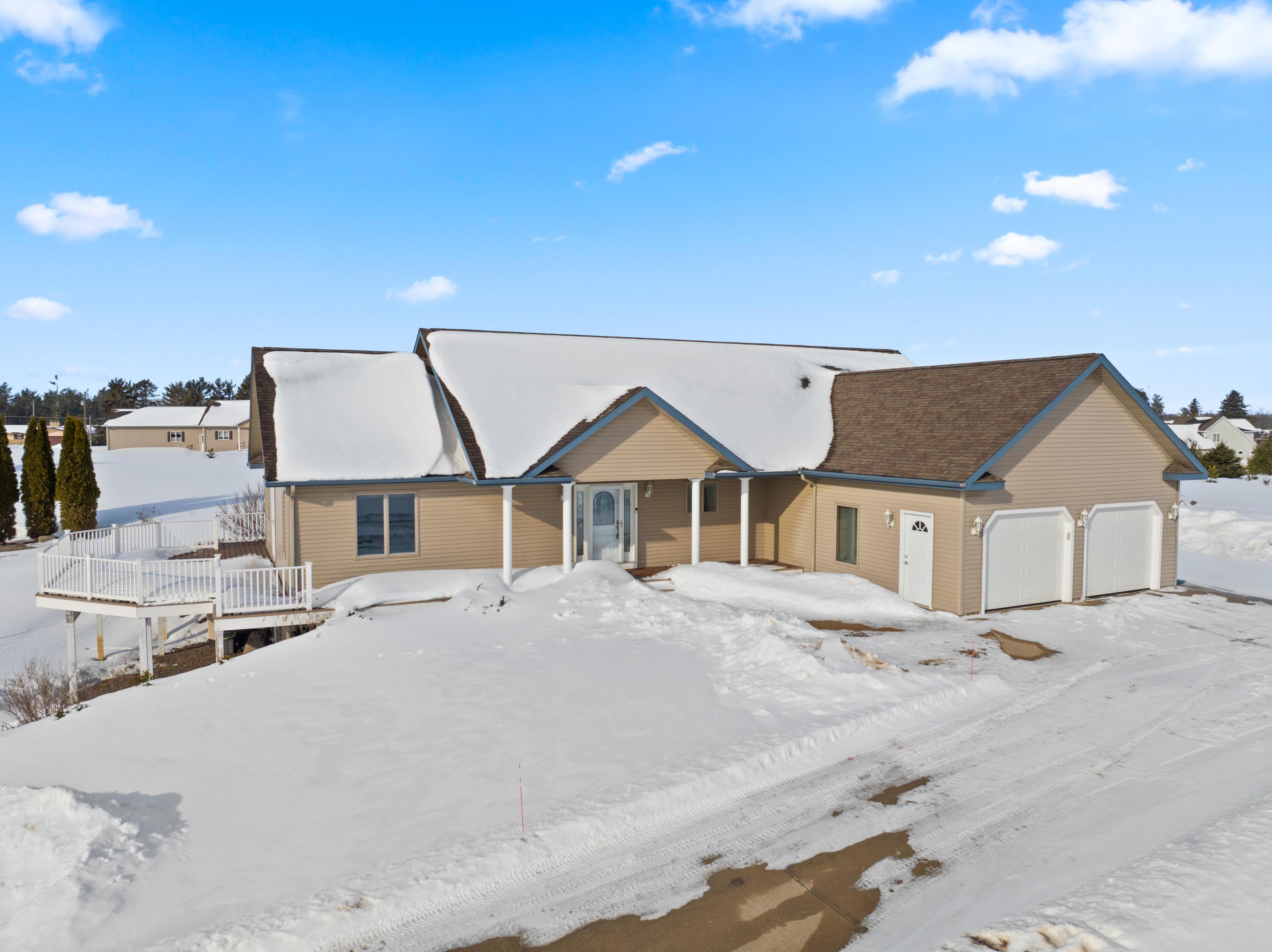 Image 1: 1541 Clearview Lane