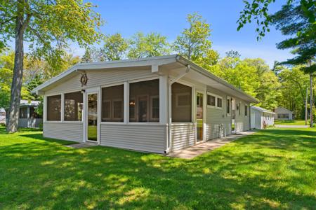 7439 E Cedar Lake Drive