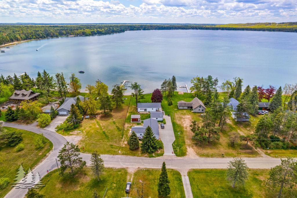 Image 4: 4565 Grant Dr.