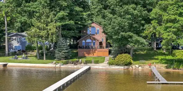 103 Cooke Avenue