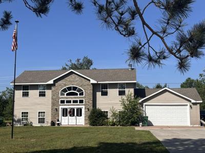 8444 Pineview Drive