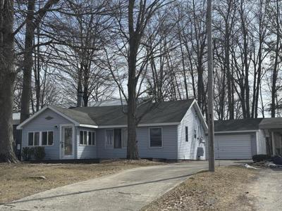 805 Houghton View Drive