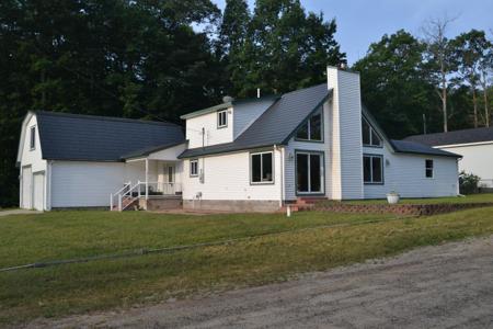 404 Summit Road