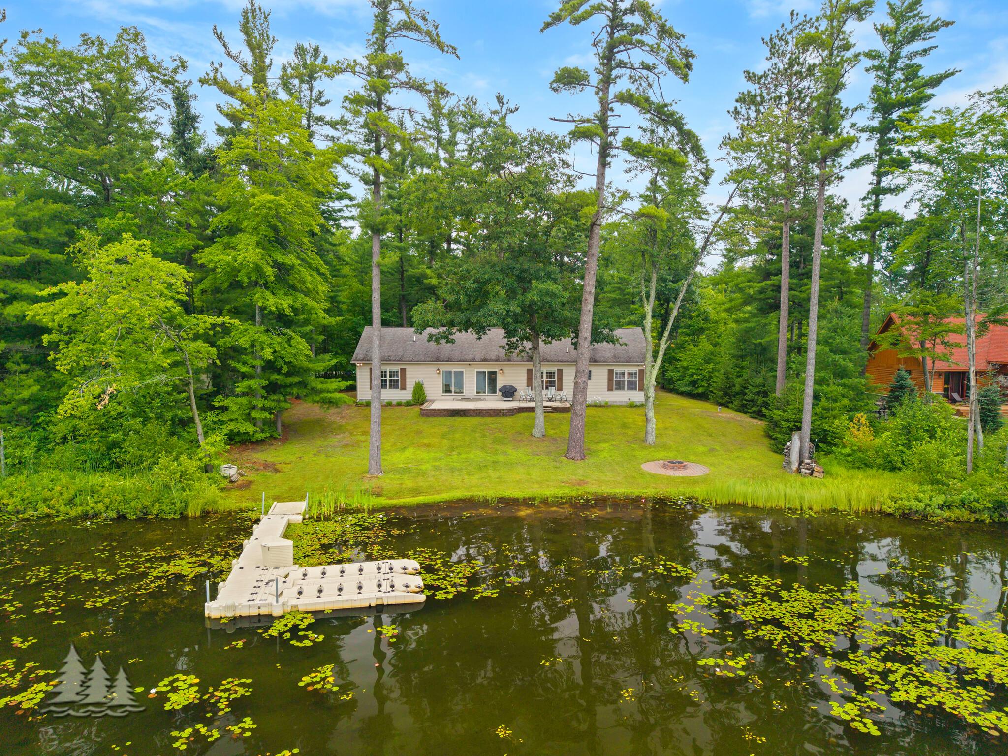 Image 1: 5474 Vacationland Dr.