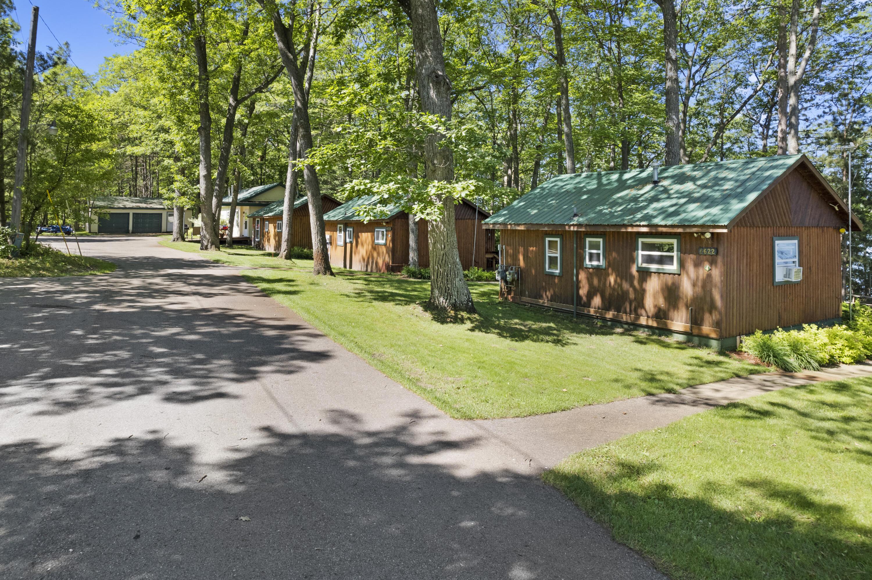 Image 4: Resort on Otsego Lake