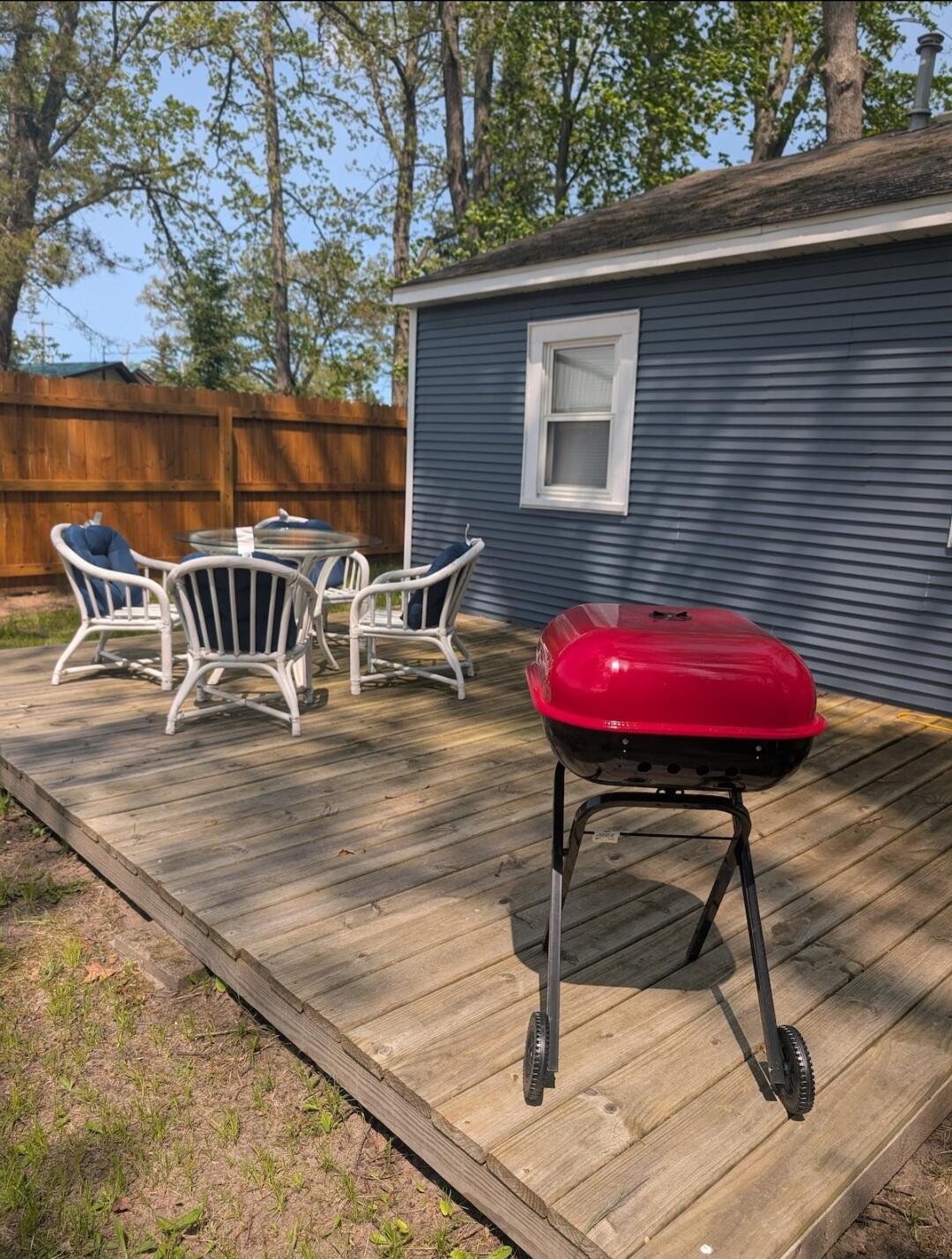 Image 2: Screenshot_20250908_214617_Airbnb