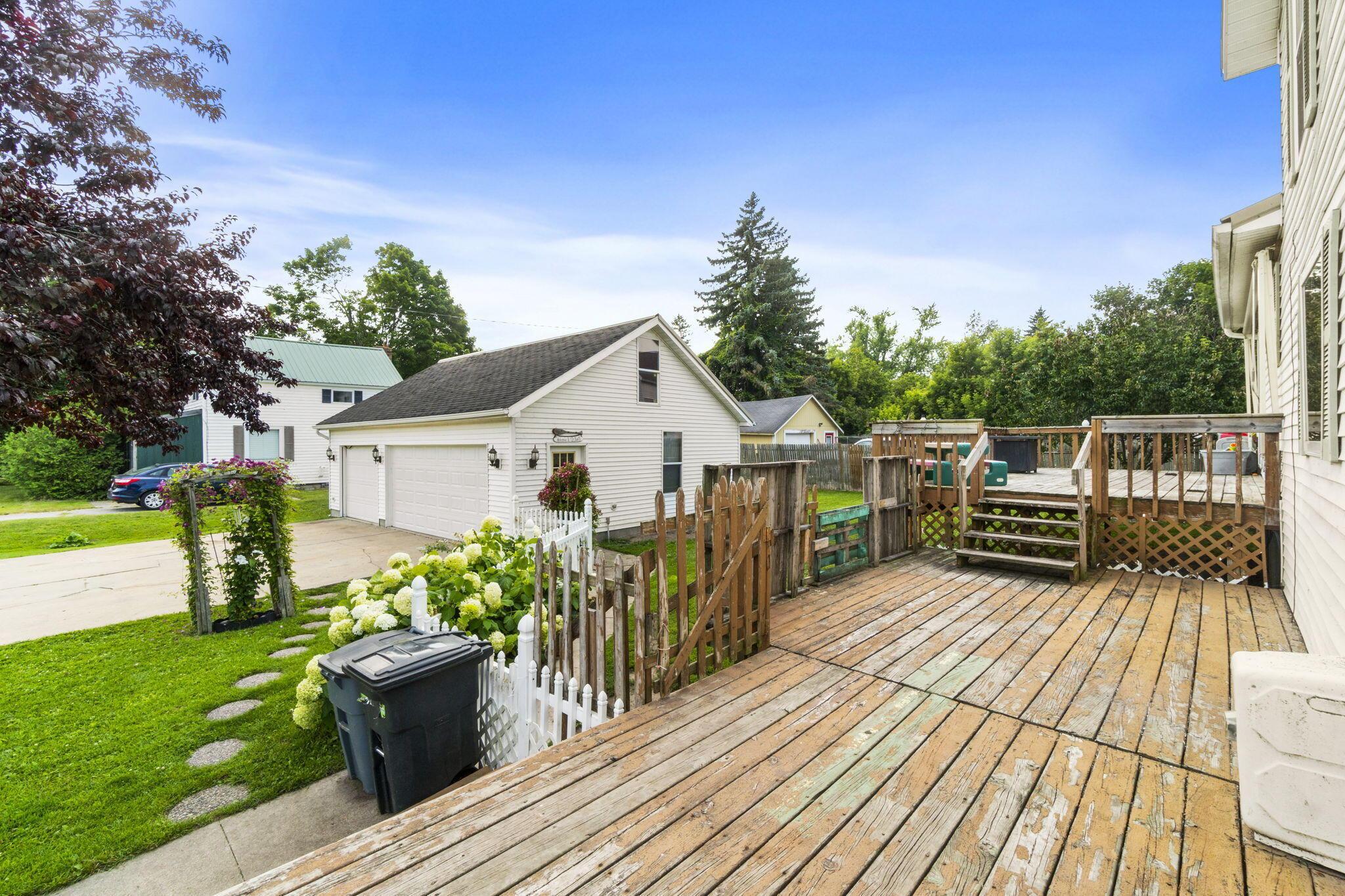 Image 2: 16-web-or-mls-5-web-or-mls-DSC05269 (1)