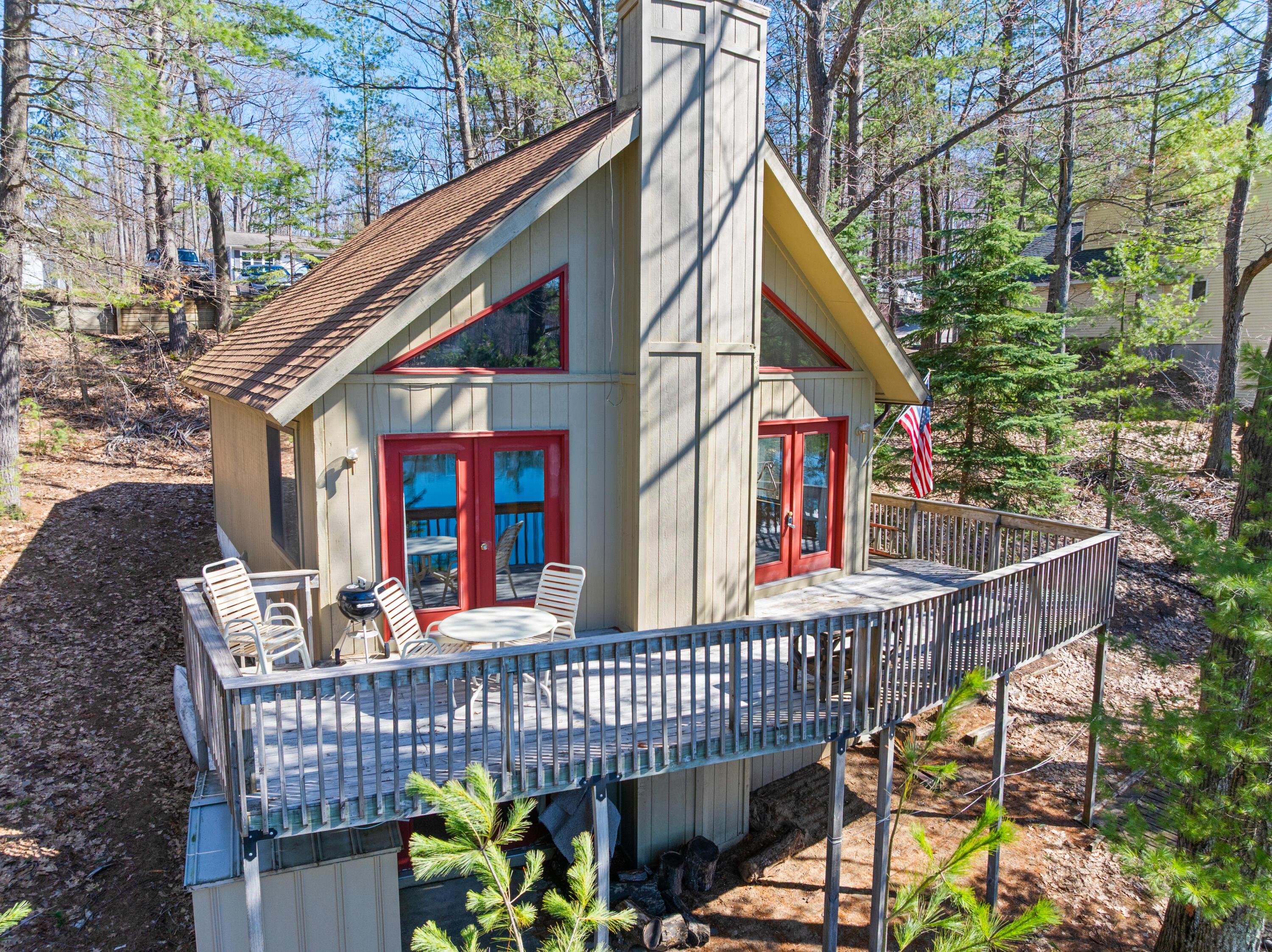 Image 2: DJI_20260422105400_0126_D