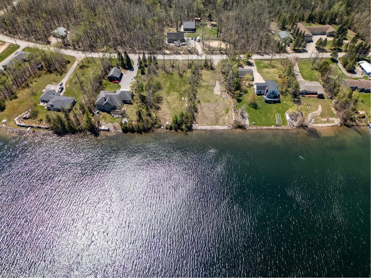 Image 3: LongLake-8
