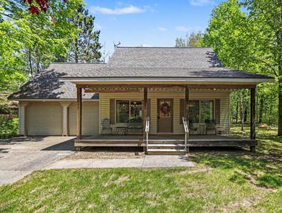 5455 Pinevalley Drive