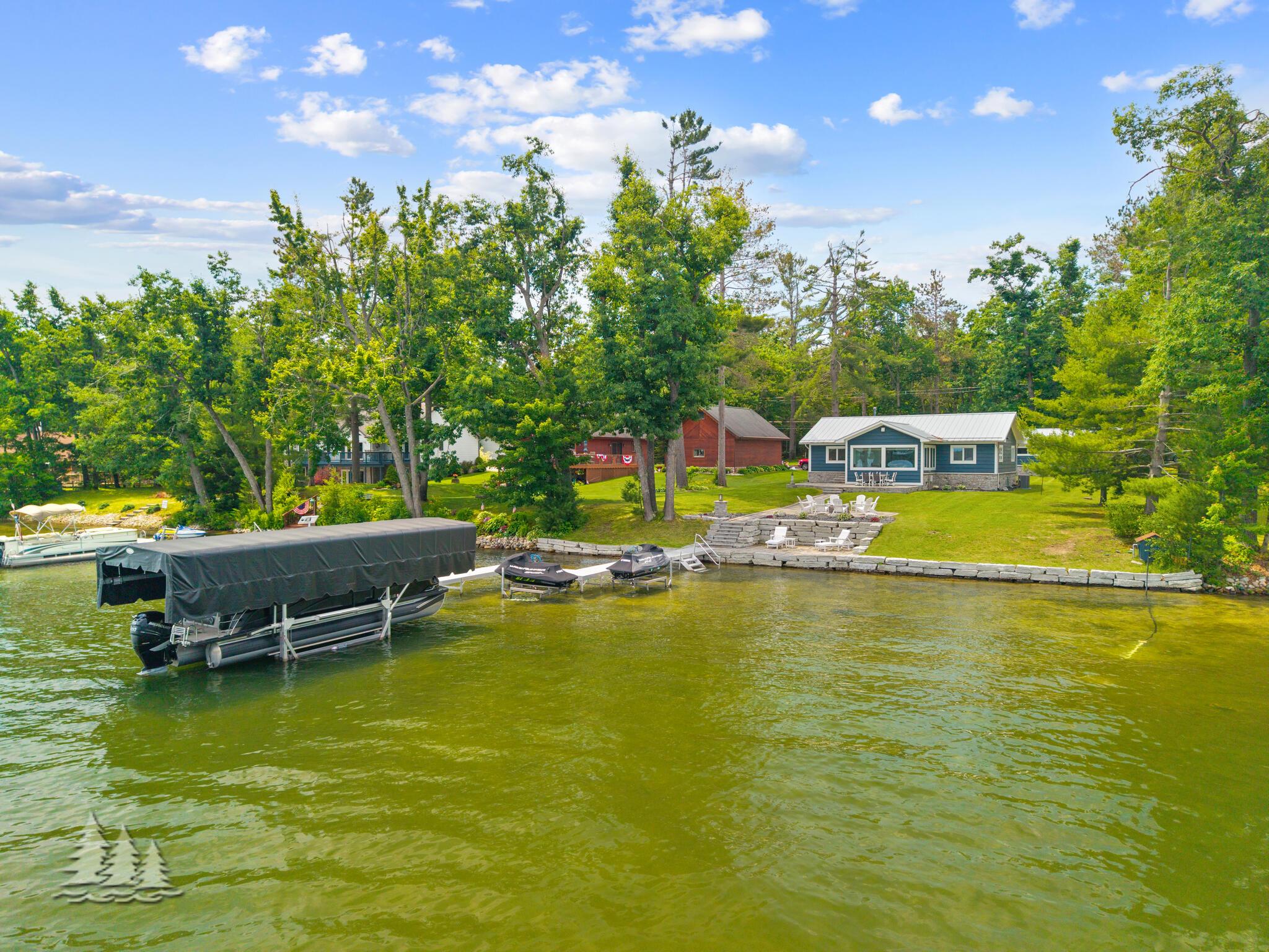 Image 4: 1591 Fleming Rd