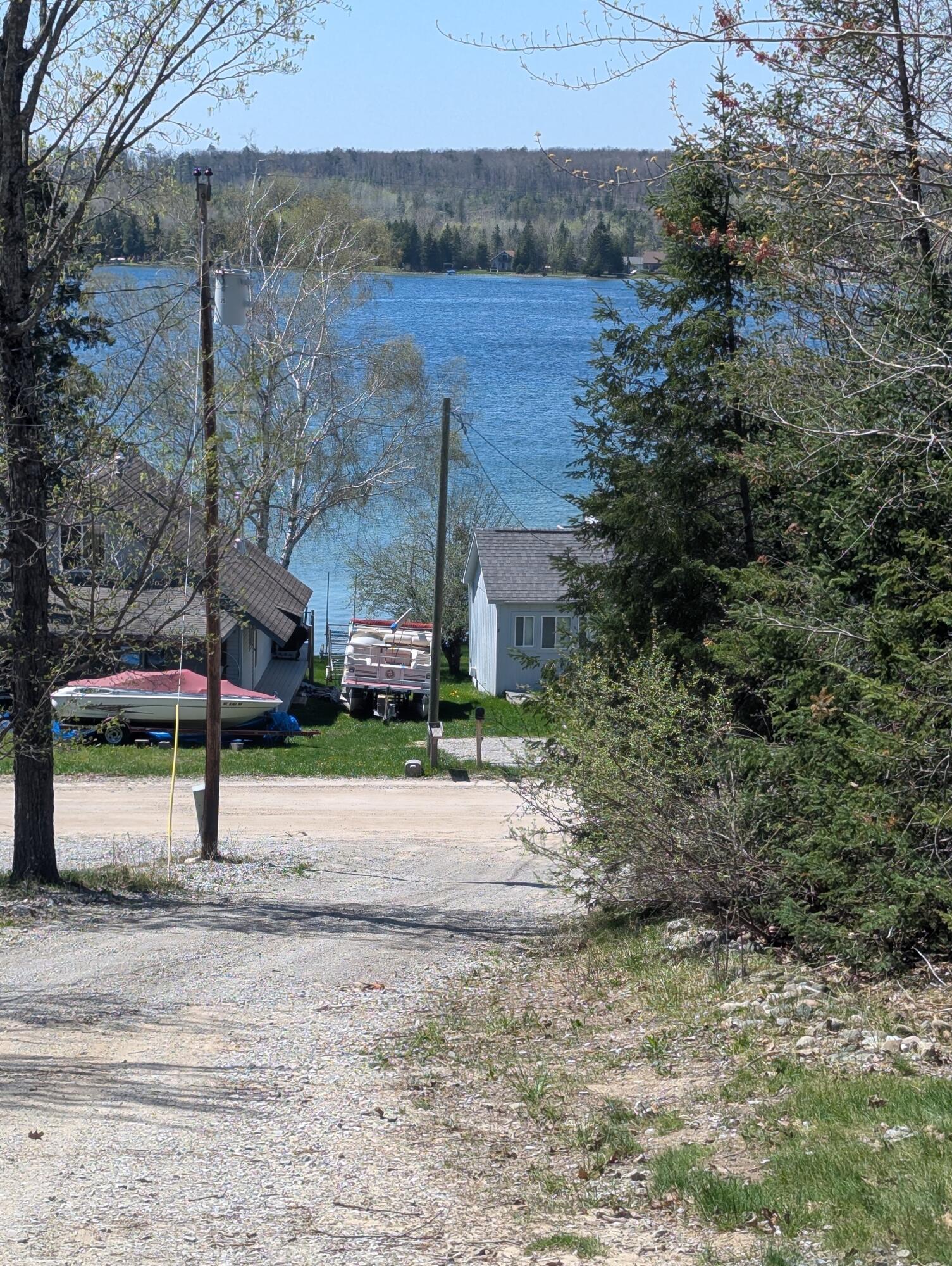 Image 3: View of Beaver Lake