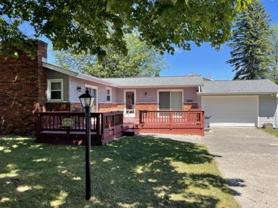 115 Holly Lane
