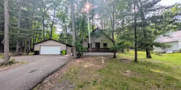 2867 E Higgins Lake Drive