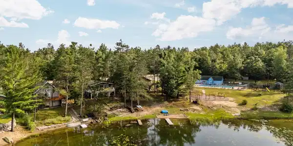 Image 2: 58-web-or-mls-DJI_20260806100649_0598_D_